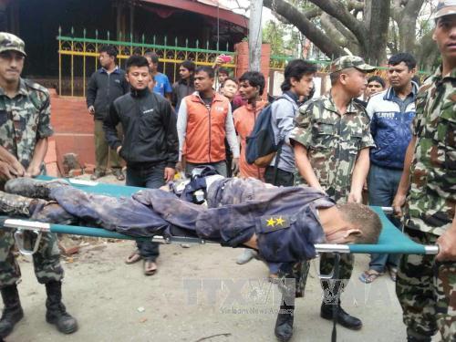 Hơn 150 người chết trong động đất kinh hoàng tại Nepal
